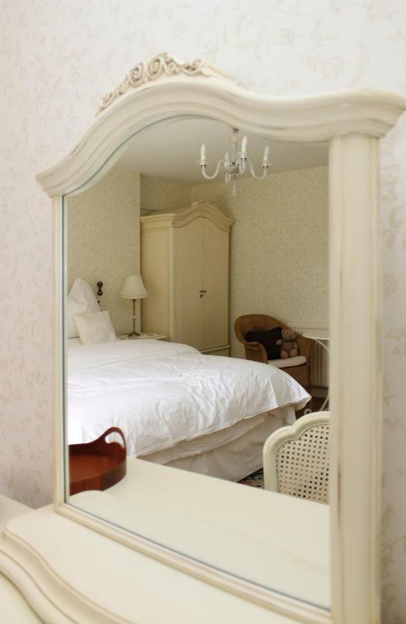Ty Llwyd Bed and Breakfast Treffynnon Eksteriør billede